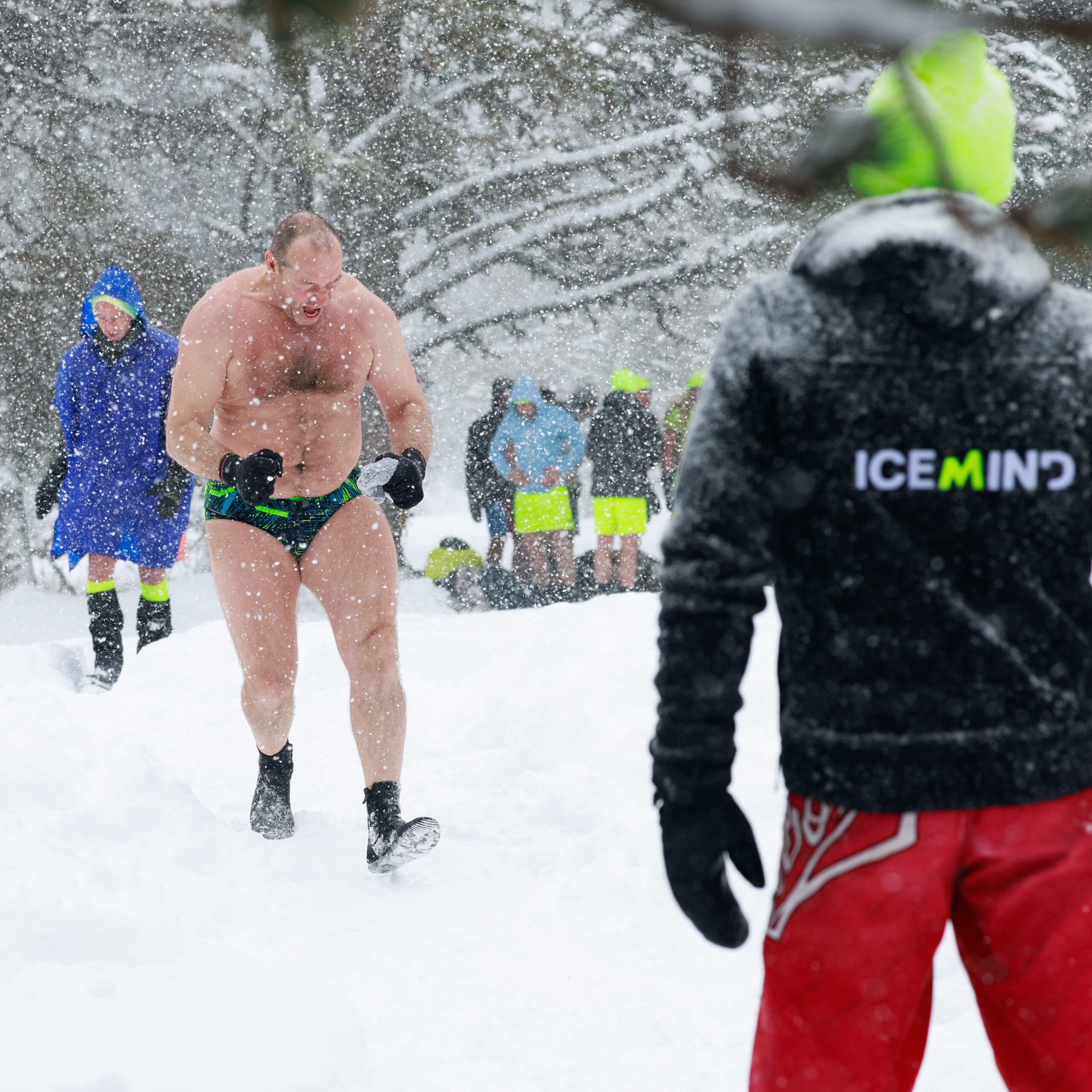 expedition icemind formig voyage wim hof seul dans la tempete expedition icemind formig voyage wim hof seul dans la tempete